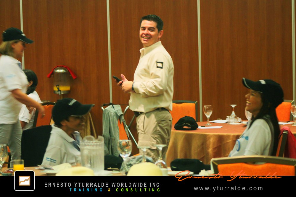 Programa de Team Building empresarial en Bogotá para fortalecer equipos de trabajo