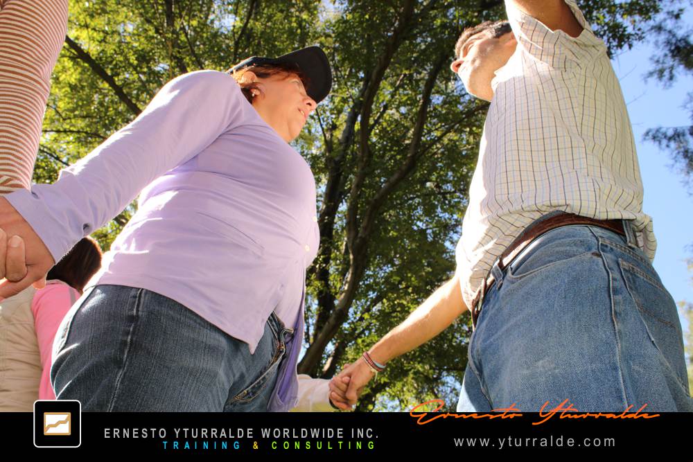 Experiencia de Team Building en Colombia para consolidar equipos de alto rendimiento